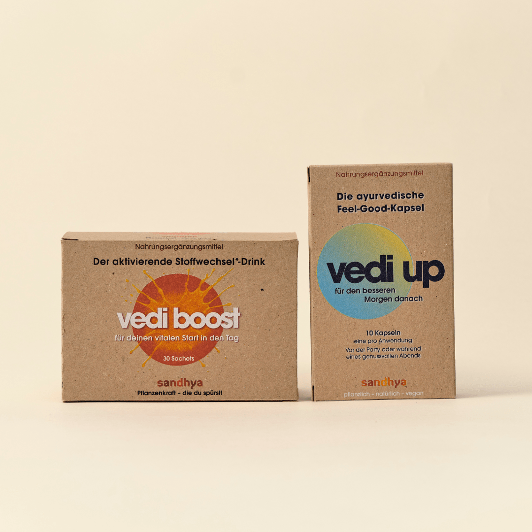 Recovery-Set Hauptproduktbild mit Vedi Boost Stoffwechsel-Drink und Vedi Up Feel-Good-Kapsel